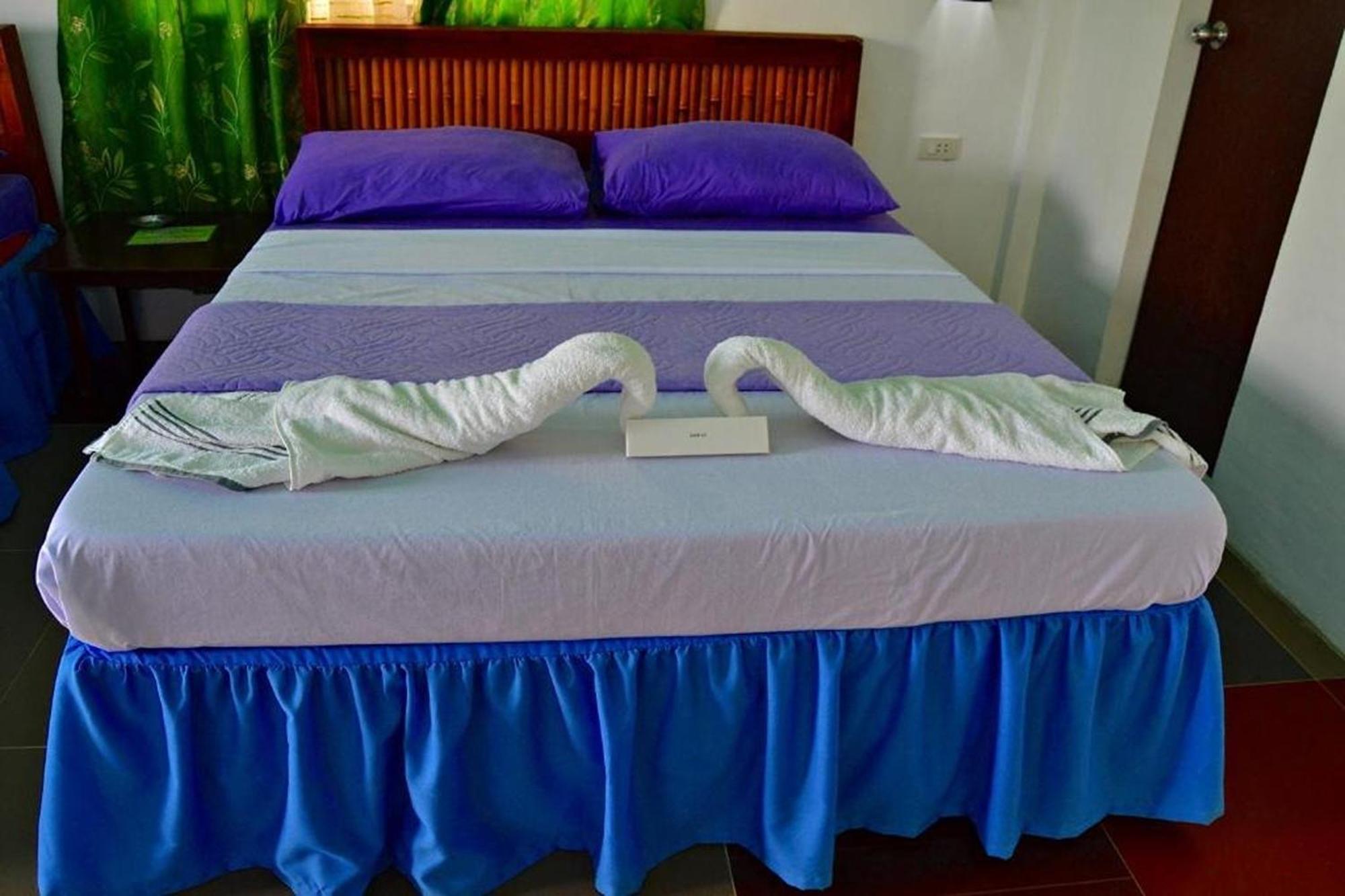 Bellevue Resort Puerto Galera Εξωτερικό φωτογραφία