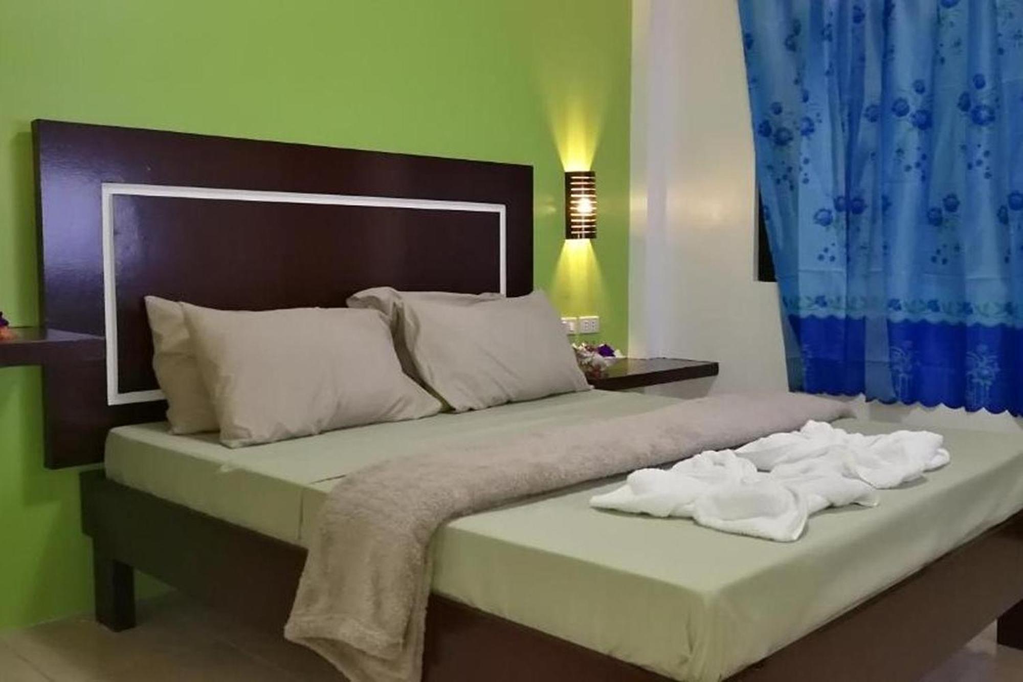Bellevue Resort Puerto Galera Εξωτερικό φωτογραφία
