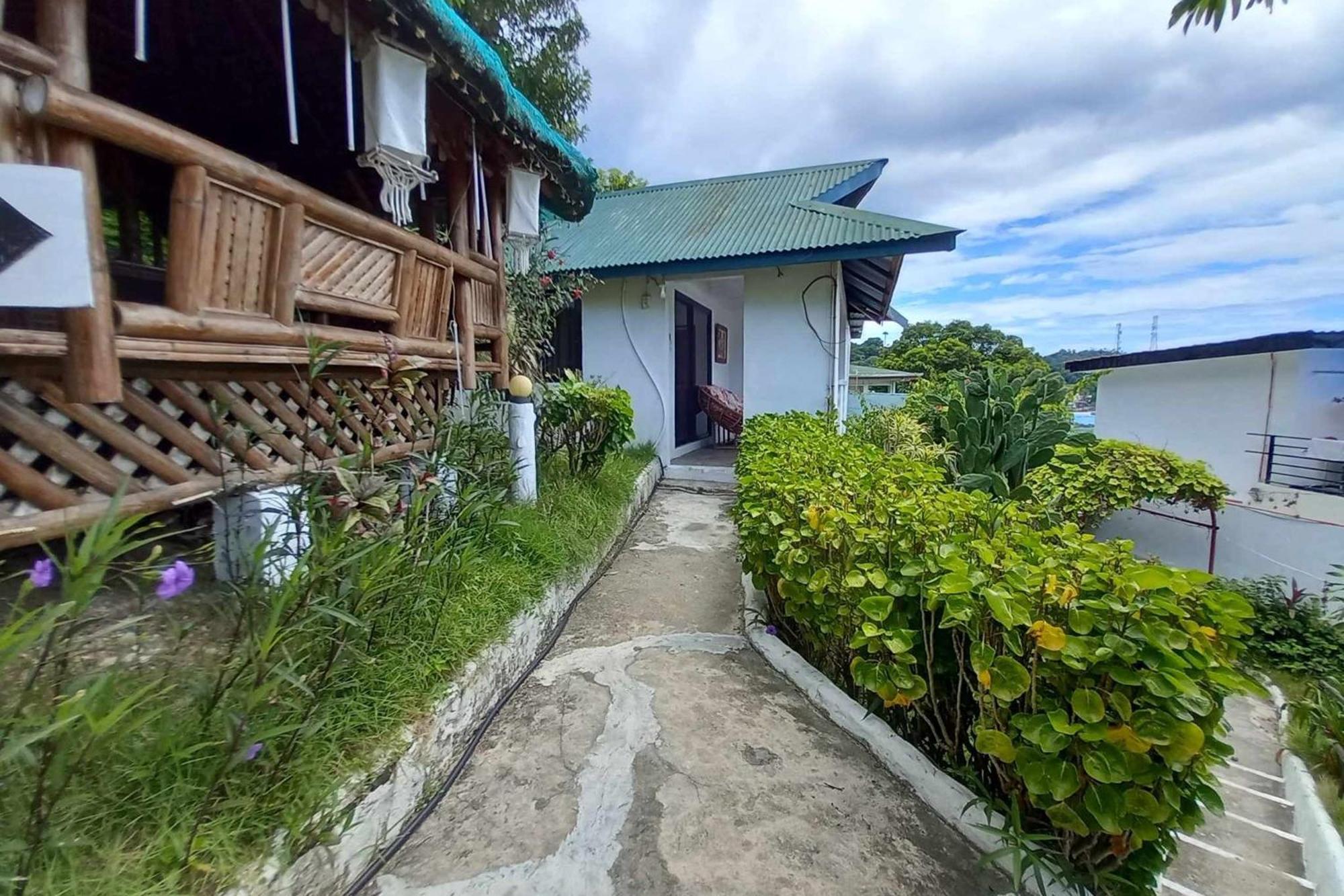 Bellevue Resort Puerto Galera Εξωτερικό φωτογραφία