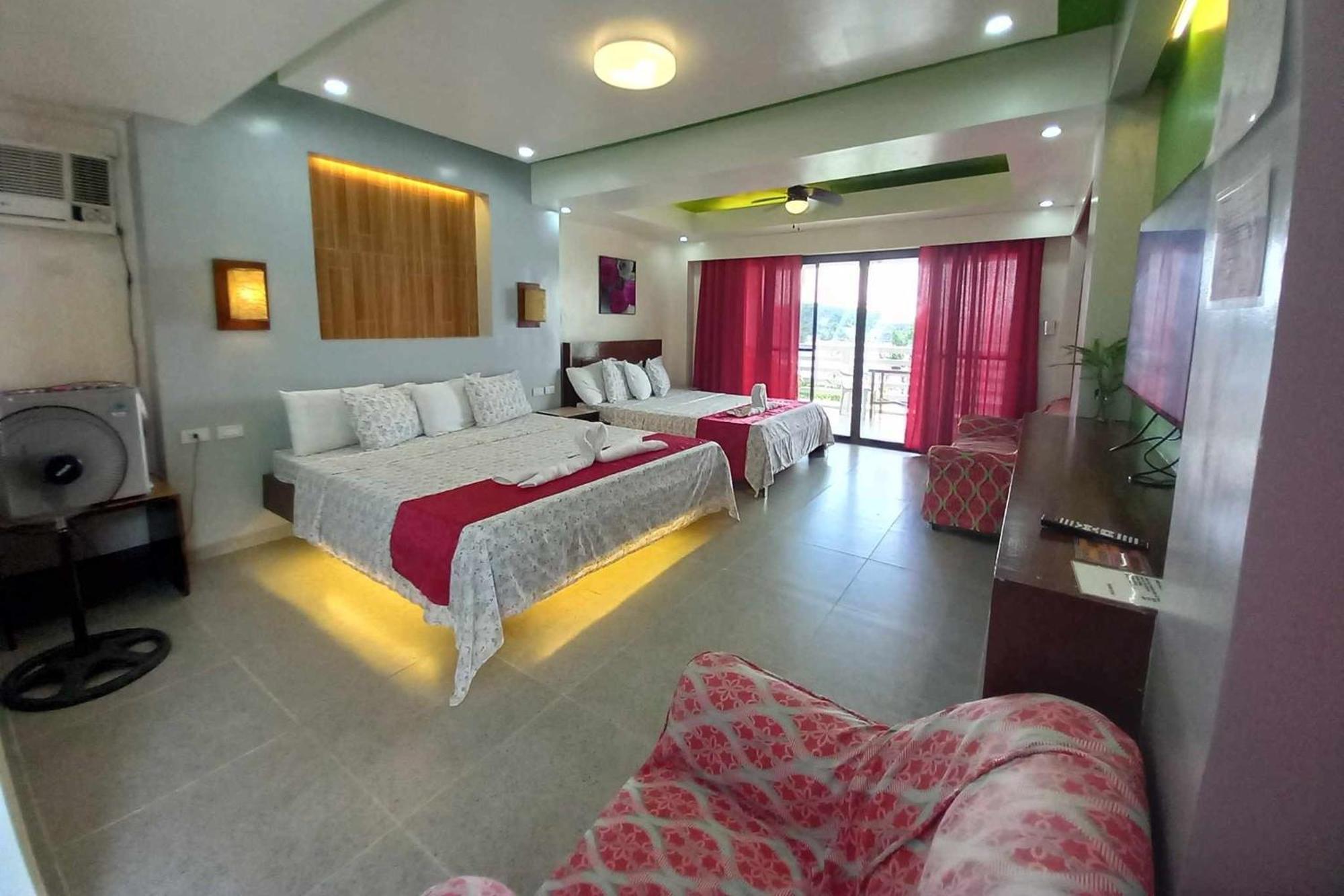Bellevue Resort Puerto Galera Εξωτερικό φωτογραφία