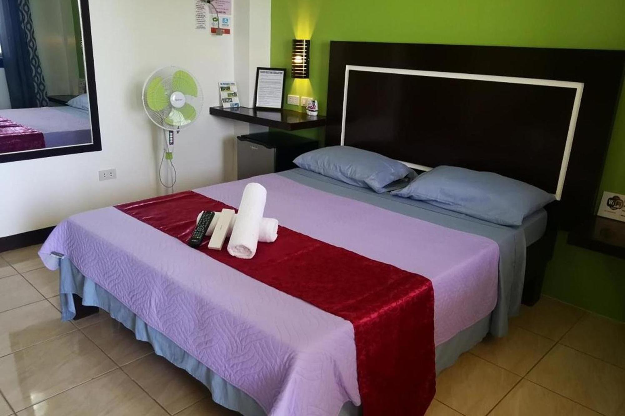 Bellevue Resort Puerto Galera Εξωτερικό φωτογραφία